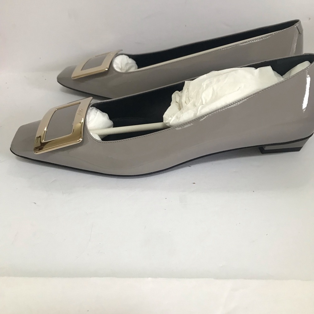 Roger Vivier T25 Pumos New in box - Picture 2 of 4